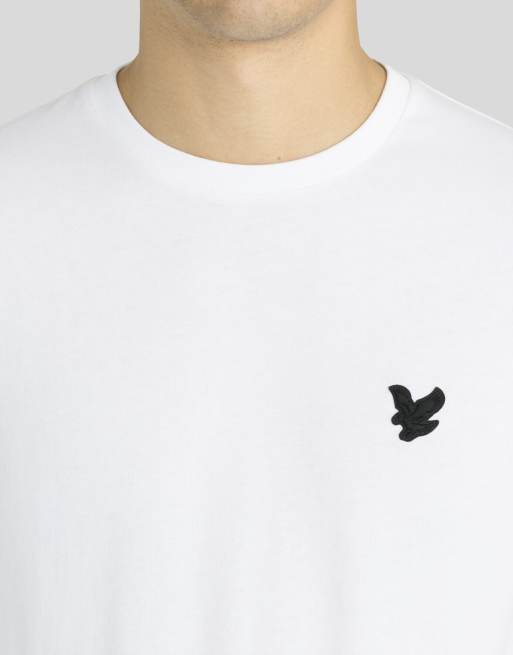 Lyle & Scott camiseta lisa con águila texturizada de manga corta en blanco, 3 de 5