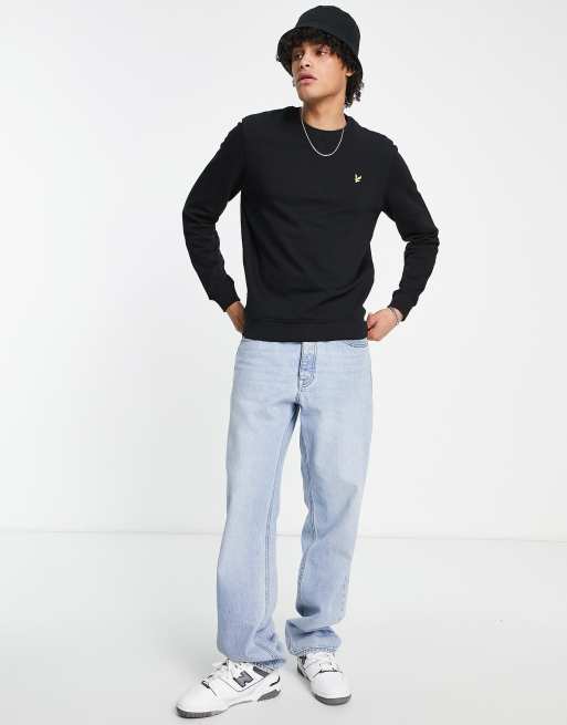 Lyle & Scott crew neck sweat in black , 2 of 4