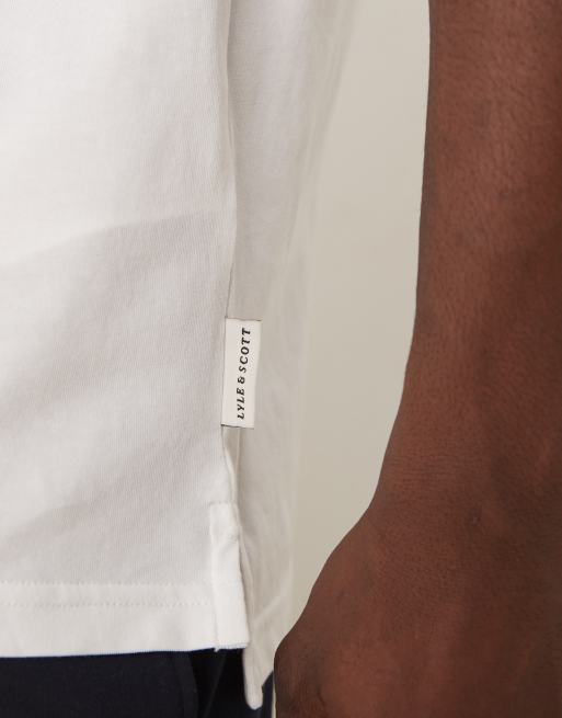 Lyle & Scott Emblem Graphic T-shirt in white, 4 of 4