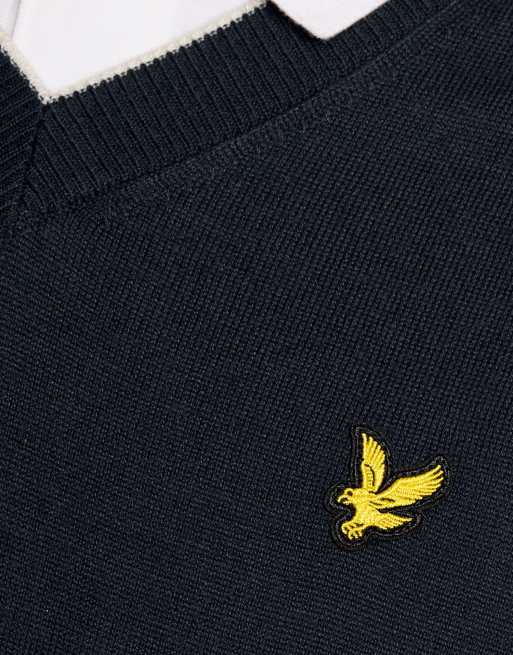 Lyle & Scott Fine knits golf v neck light weight vest in z271 dark navy, 6 of 7