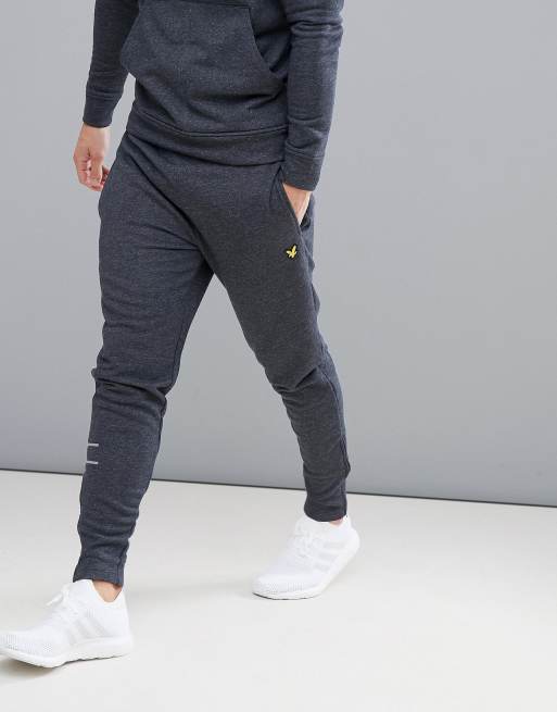 Lyle & Scott Fitness – Longride – Huvtröja med känguruficka, 4 av 4