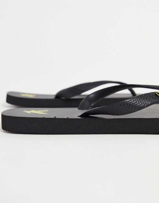 Lyle & store scott flip flops