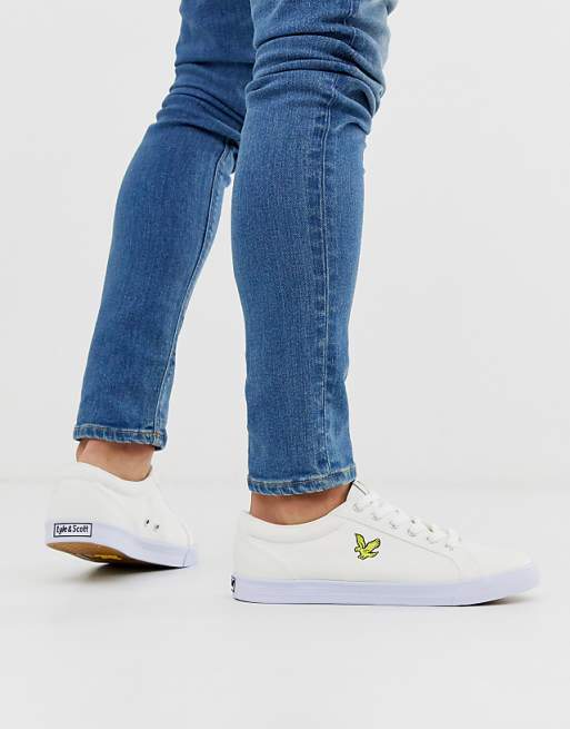 Lyle & Scott â Halket â Sneakers med logga | ASOS