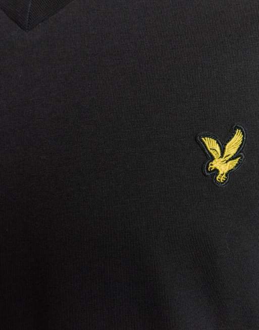 Lyle & Scott kurzärmliges T-Shirt mit V-Ausschnitt in Z865 Tiefschwarz, 6 von 6