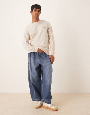 Lyle & Scott Loopback Embroidered Crew Neck Sweatshirt