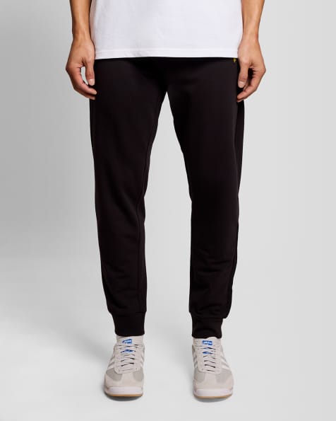 Lyle & Scott Loungewear lightweight cuffed lounge jogger in z865 jet black - view 1