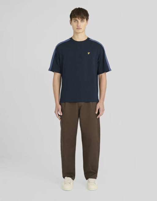 Lyle & Scott Ls gestreept T-shirt met bies in donker marineblauw, 2 van 6