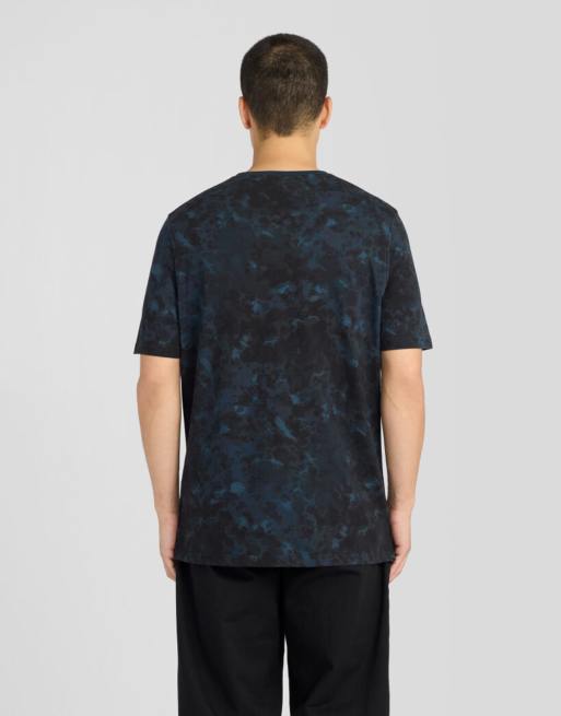 Lyle & Scott Ls t-shirt à imprimé animal numérique et logo script en bleu marine foncé, 4 de 6