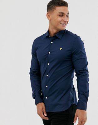 Lyle & Scott – Marinblå långärmad poplinskjorta med smal passform