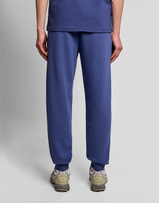 Lyle & Scott Mid bottoms ergonomic seam slim jogger in y125 rich navy, 4 of 6