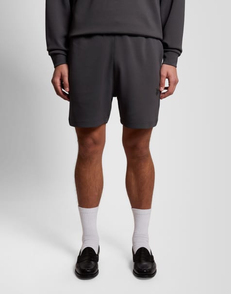 Lyle & Scott Mid bottoms relaxed interlock sweat short in y079 iron - view 1