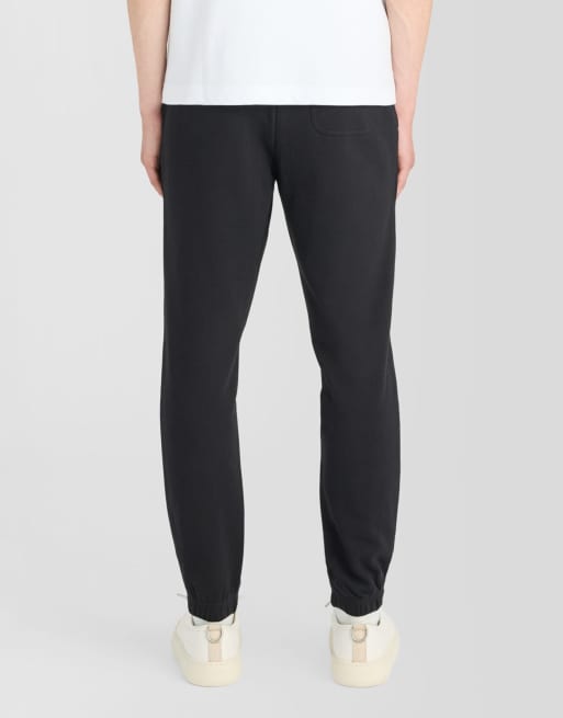 Lyle & Scott Mid bottoms textured eagle sweatpant in z865 jet black, 4 of 5