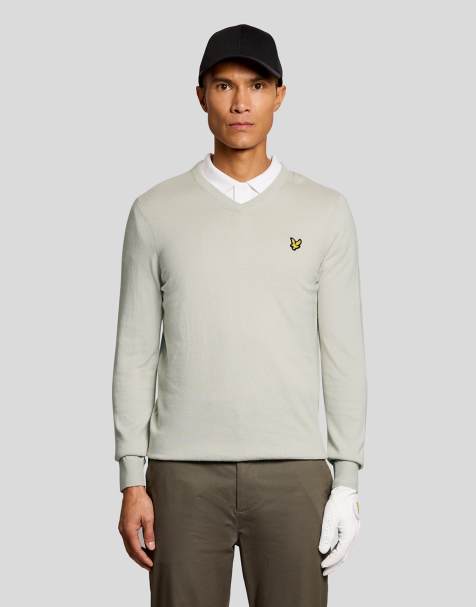 Lyle & Scott Mid knits golf v neck pullover in w351 cloud - view 1