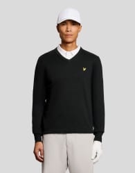 Lyle & Scott Mid knits golf v neck pullover in z865 jet black
