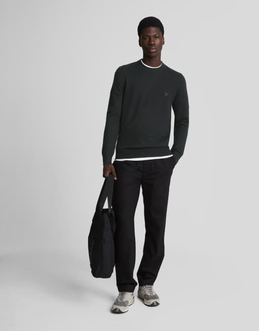 Lyle & Scott Mid knits tonal eagle lambswool crew neck jumper in z865 jet black, 7 of 7