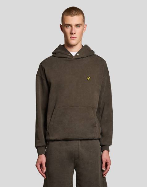 Lyle & Scott Mid layers heavy laundered hoodie in y118 soft black - view 1