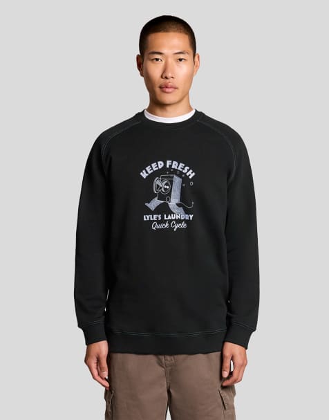 Lyle & Scott Mid layers keep fresh graphic sweatshirt in z865 jet black - view 1