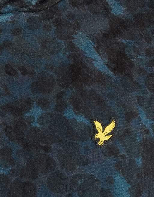 Lyle & Scott Midlayer-Kapuzenpullover mit digitalem Animal-Print in Dunkelmarine, 6 von 6