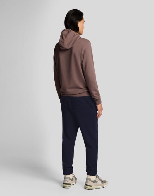 Lyle & Scott - pantalón de chándal slim de tejido superfino en azul marino oscuro, 3 de 7
