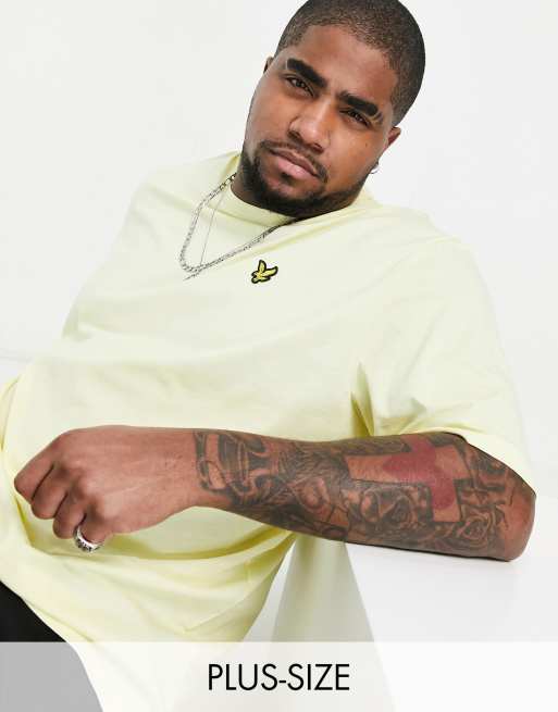Lyle & Scott – Plus – Ljusgul t-shirt med logga