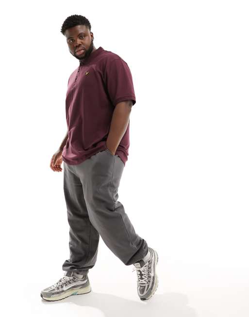 Lyle & Scott Plus short sleeve polo shirt in burgundy, 4 of 4