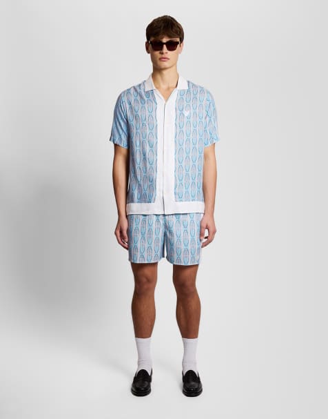 Lyle & Scott Shorts floral loop graphic swimshort in y090 almond cream/ parma blue - view 1