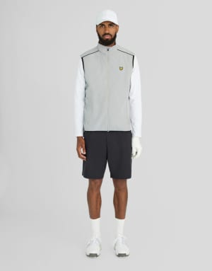 Lyle & Scott Shorts lightweight golf tech shorts in z865 jet black
