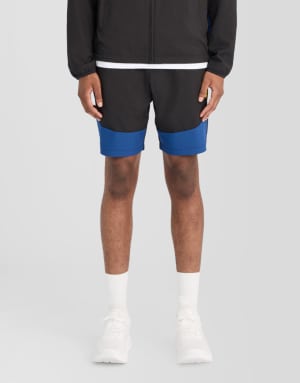 Lyle & Scott Shorts panelled shorts in y393 jet black/ navy peony