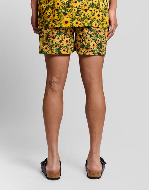 Lyle & Scott Shorts wild garden print swimshort in 756 super yellow, 4 of 5