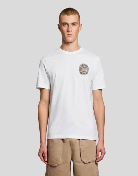 Lyle & Scott Ss t-shirts borders label graphic t-shirt in 626 white - view 1