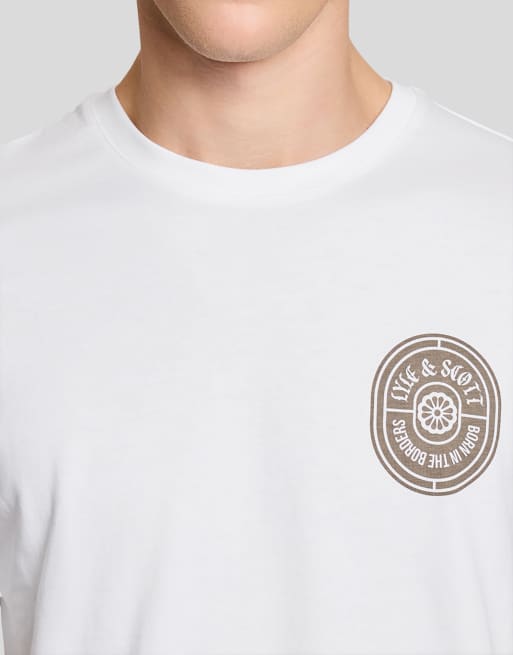 Lyle & Scott Ss t-shirts borders label graphic t-shirt in 626 white, 3 of 4