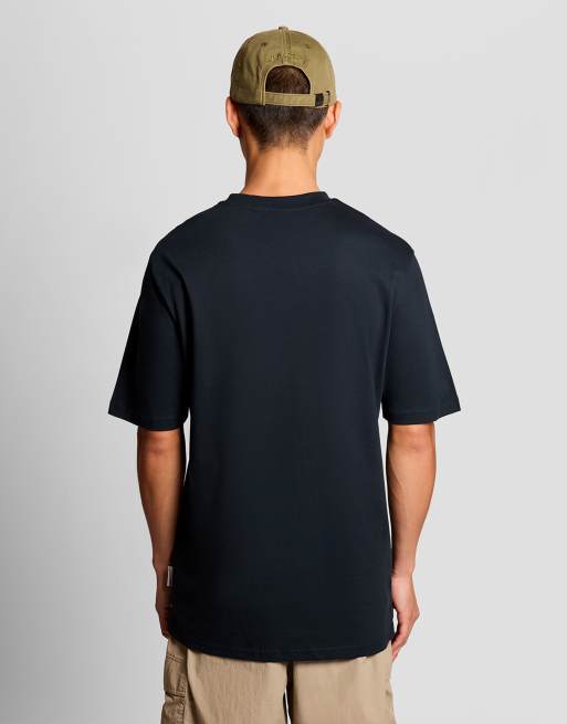 Lyle & Scott Ss t-shirts lyle's laundry graphic t-shirt in z271 dark navy, 4 of 6