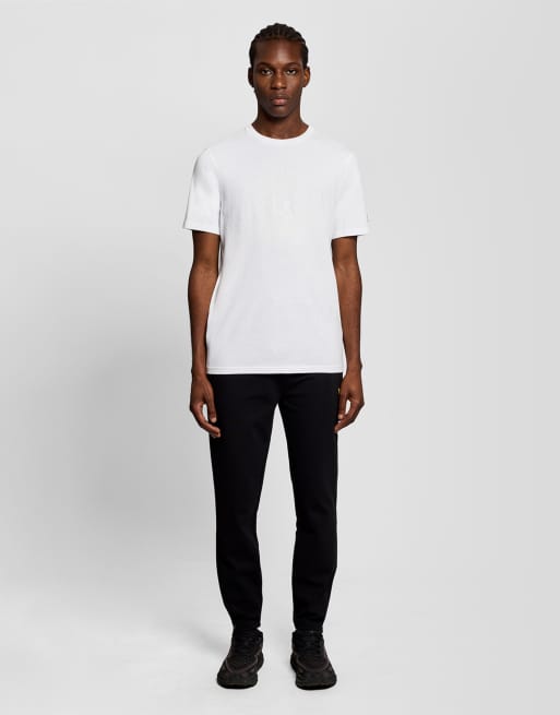 Lyle & Scott Ss t-shirts redefined sportswear graphic t-shirt in 626 white, 2 of 5