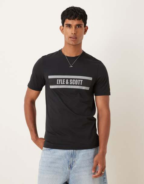 Lyle & Scott Ss t-shirts stripe logo graphic t-shirt in z865 jet black - view 1