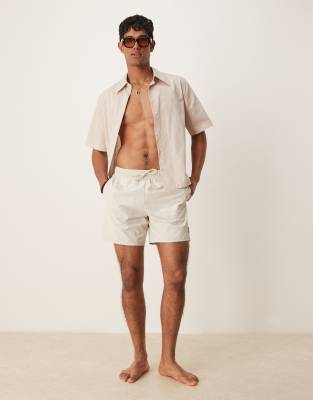 swim shorts in beige-Neutral