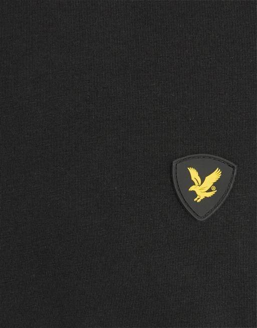 Lyle & Scott T-shirt met schildbadge in zwart, 5 van 5