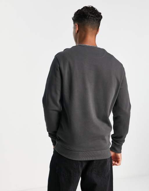 Lyle & Scott Vintage crew neck sweatshirt in grey, 2 of 4