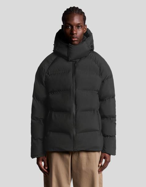 Lyle & Scott welded puffer jacket in  jet black   - view 1