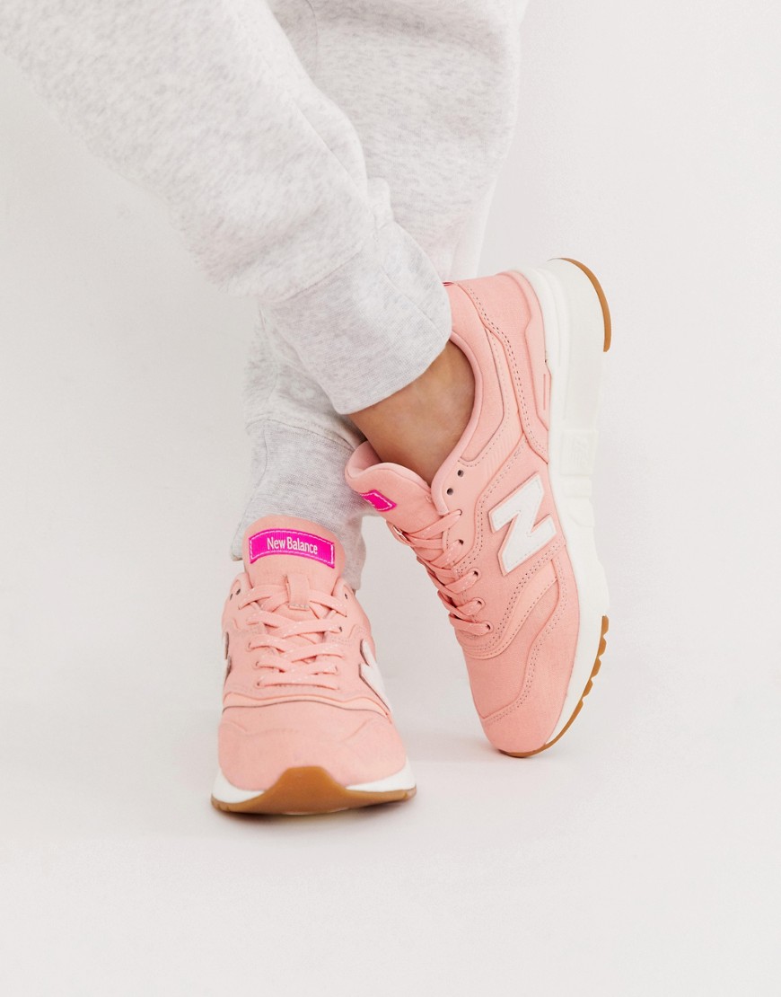 Lyserøde sneakers fra New Balance 997-Pink
