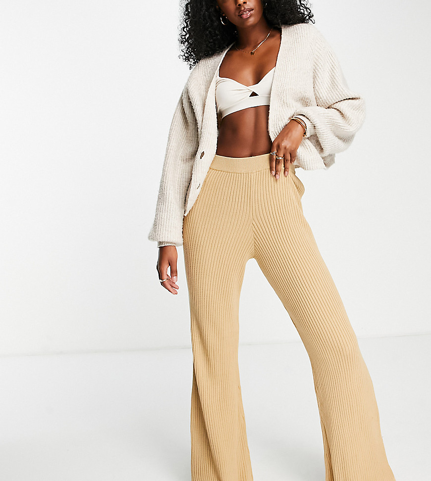 M Lounge flared pants in rib knit - part of a set-Brown