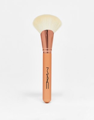 Mac 143s Fan Brush-no Colour In Transparent