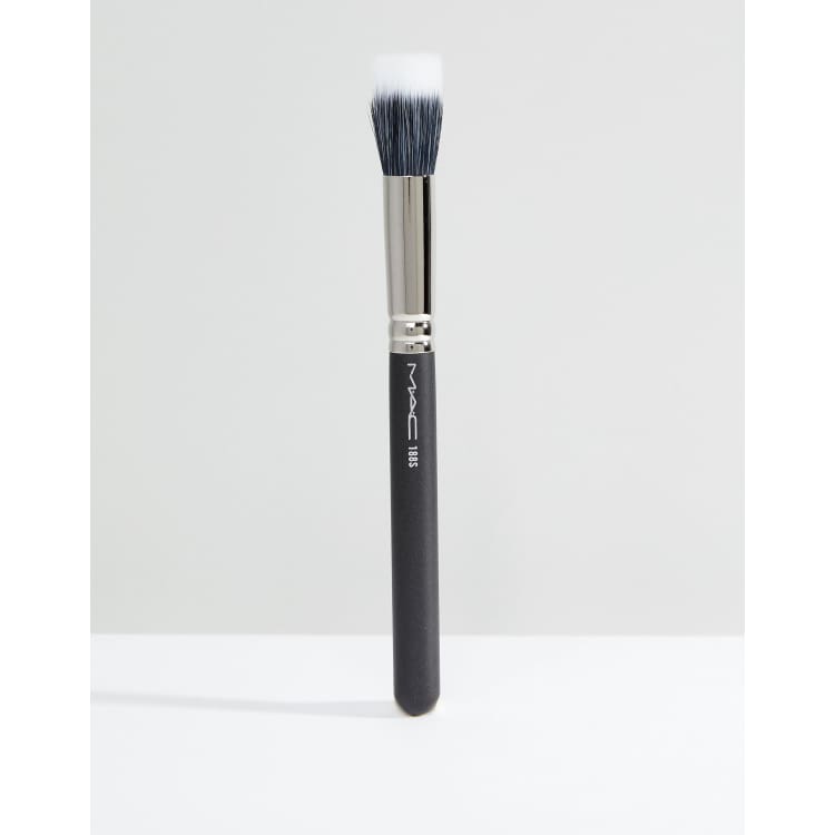 MAC 188S Small Duo Fibre Face Brush | ASOS