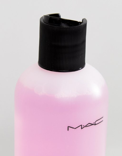 Mac Cosmetics Brush Cleanser