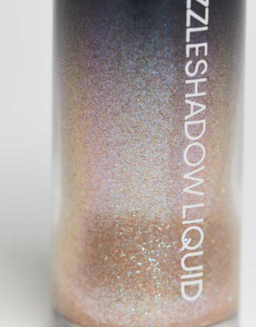 MAC – Dazzleshadow – Brokatowy cień do powiek w płynie w odcieniu Not Scared To Sparkle, 4 z 4
