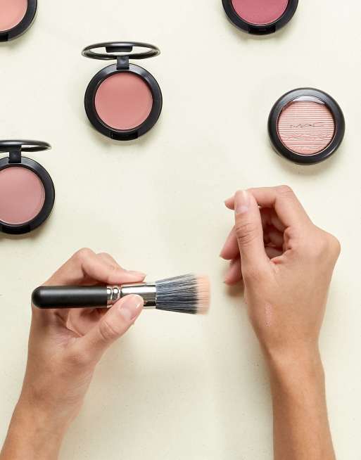 MAC – Extra Dimension rouge – Fairly Precious, 4 av 4