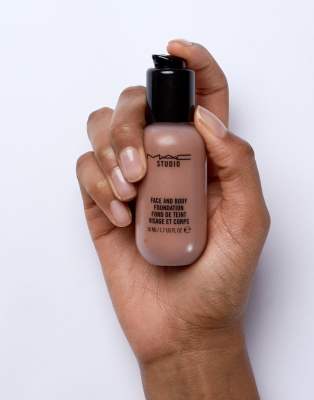 liquid foundation pump