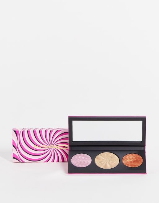 MAC Hypnotizing Holiday – Now You See Me Extra – Dimension Highlighter-Geschenkset in Medium DeepLight
