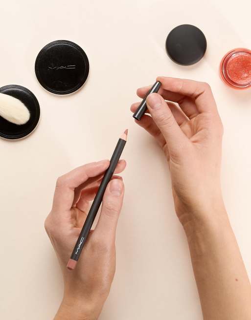 MAC – Kredka do ust – Boldly Bare | ASOS