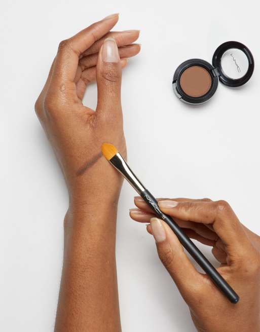 MAC – Matter, kleiner Lidschatten – Espresso, 4 von 4