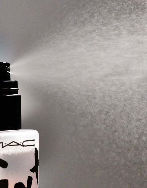 MAC Meld & Lock Fix+ Duo - 36% Saving, 3 of 4